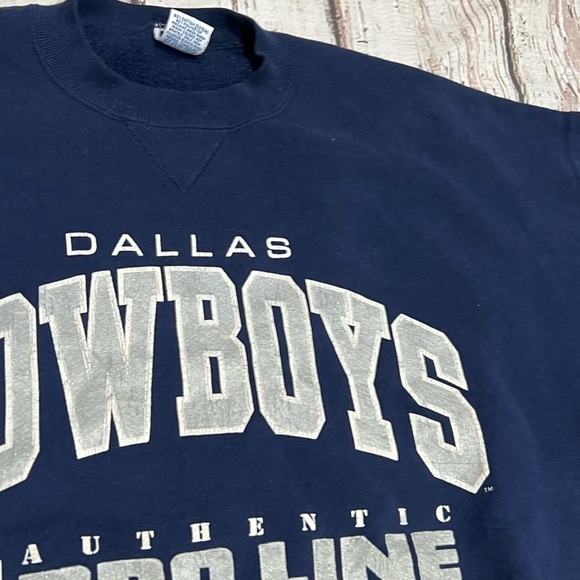 Vintage Dallas Cowboys Russell Athletic NFL Football 1990s Sports Sweatshirt - Picture 3 of 5